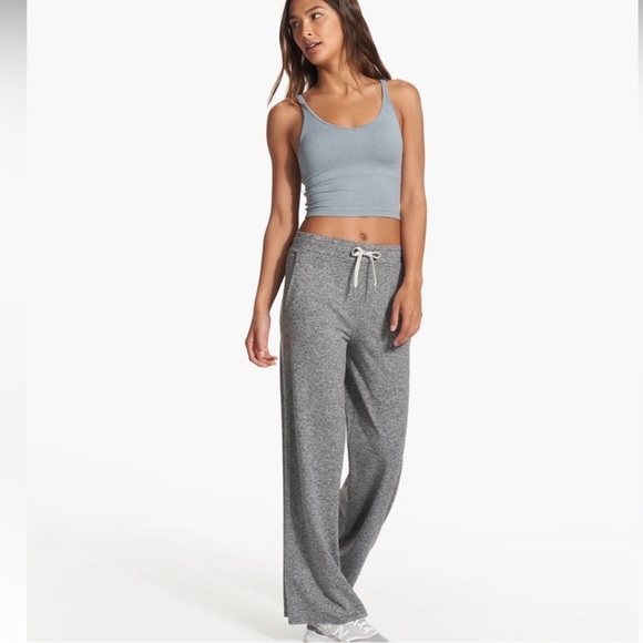 Vuori Gray Wide Leg Pants - Picture 2 of 11